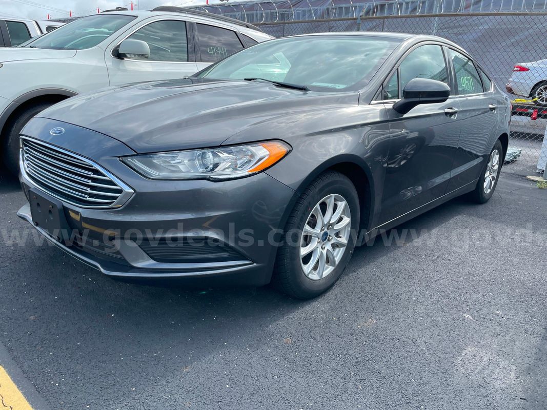 2018 Ford Fusion SEDAN 4-DR, 2.5L L4