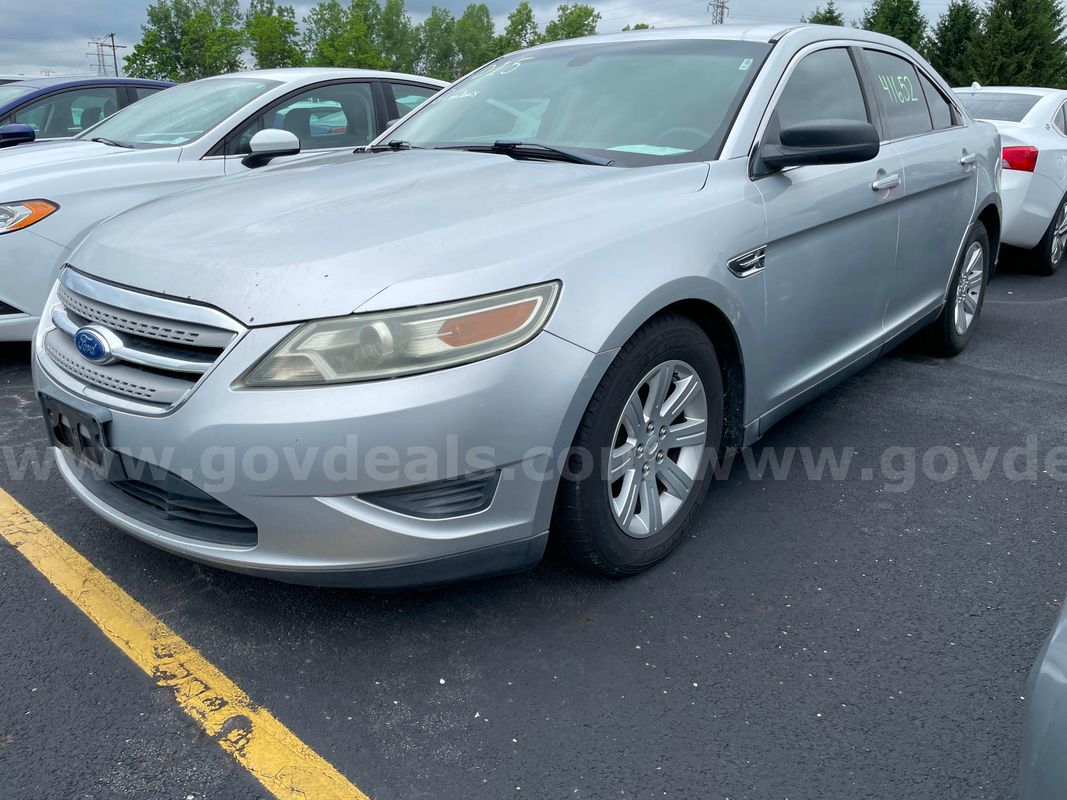 2012 Ford Taurus SEDAN 4-DR, 3.5L V6