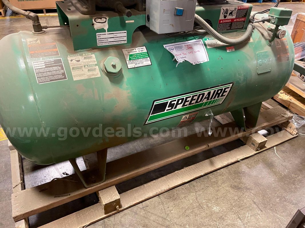 Speedaire Compressor, Model 1WD72.