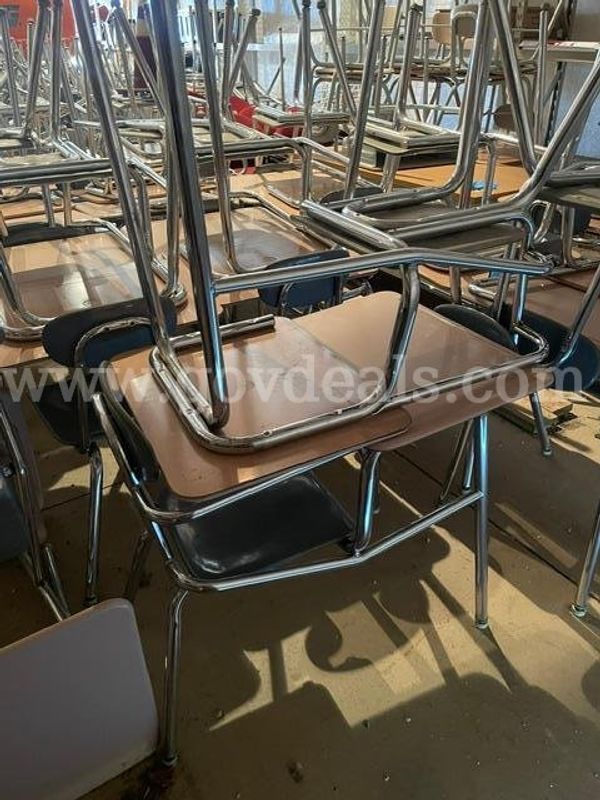 LOT of 70 Chairs + 40 Desk/Chair Combos