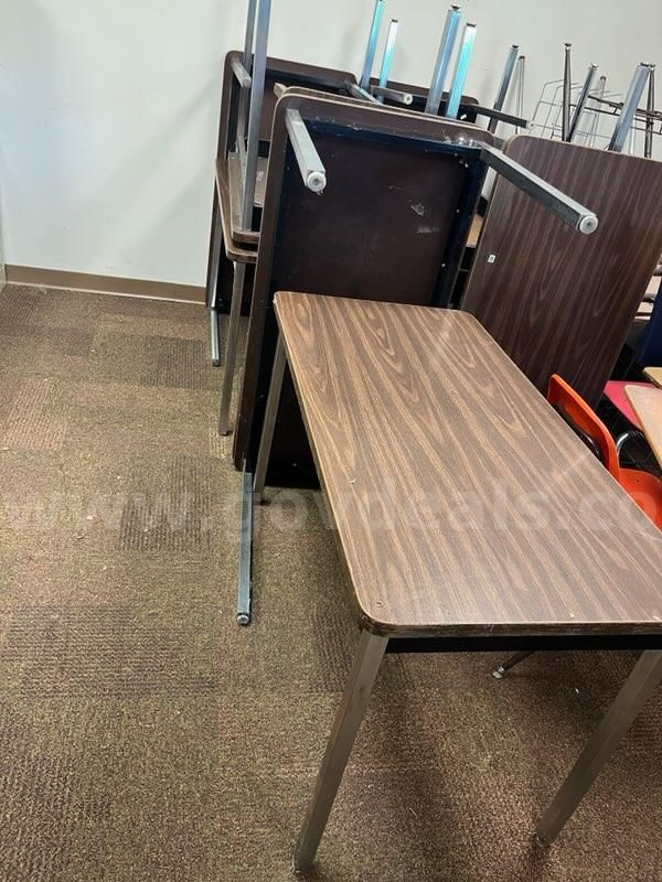 Non adjustable tables - 11