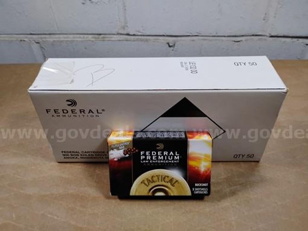 1 Case of 250 Federal Premium Law Enforcement Tactical Buckshot 12 GA