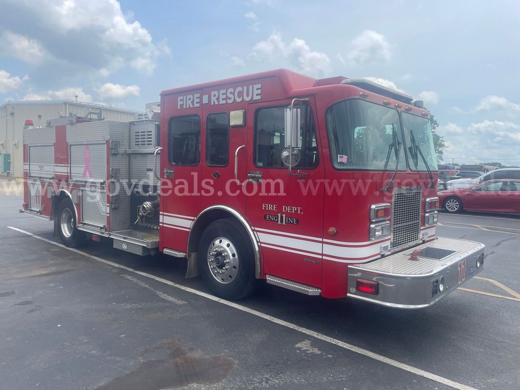 CITY LOT 8: 2003 Spartan 1250 GPM Pumper Body