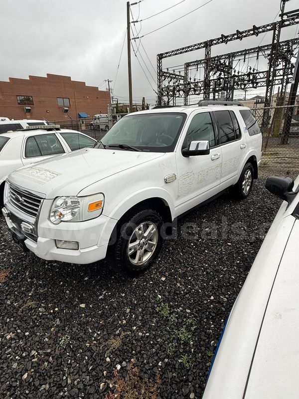 2010 Ford Explorer