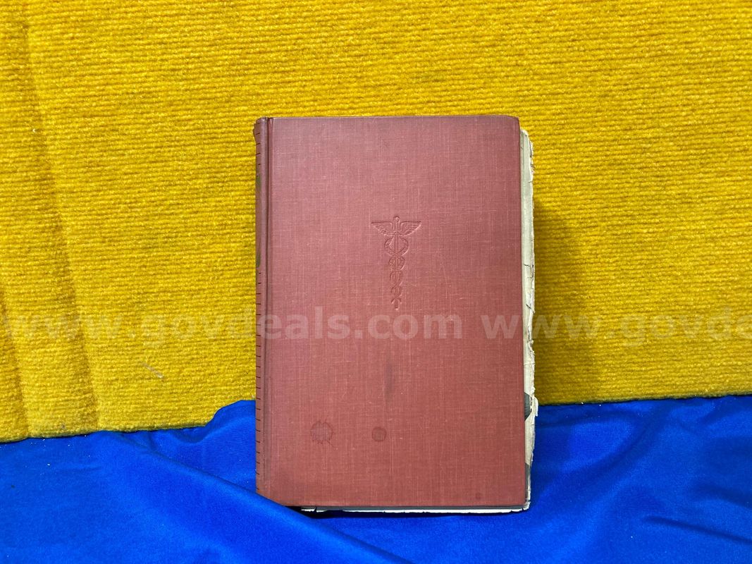 (1) The Story of Surgery Book