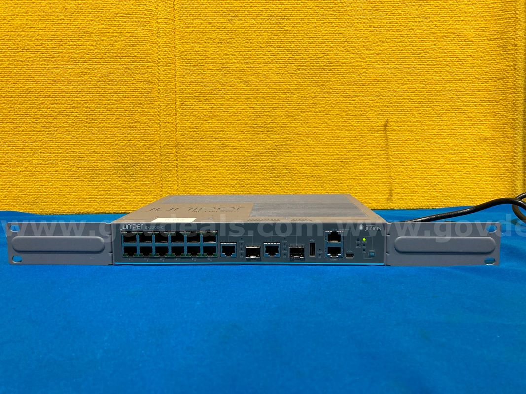(1) Juniper Networks EX-2200-C Compact Ethernet Switch