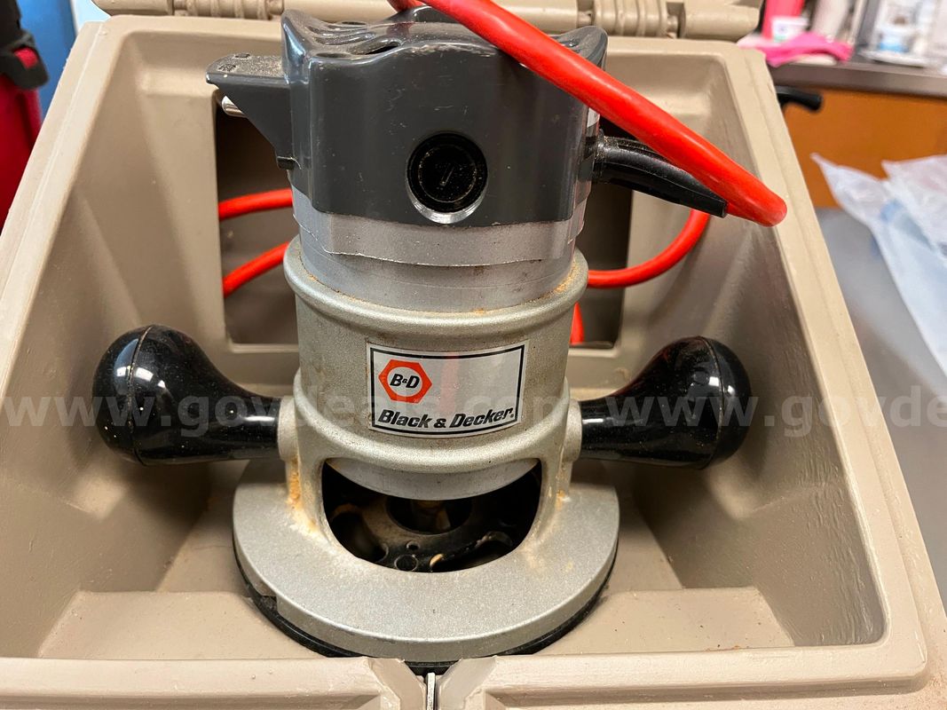 Vintage Black and Decker 7610 router