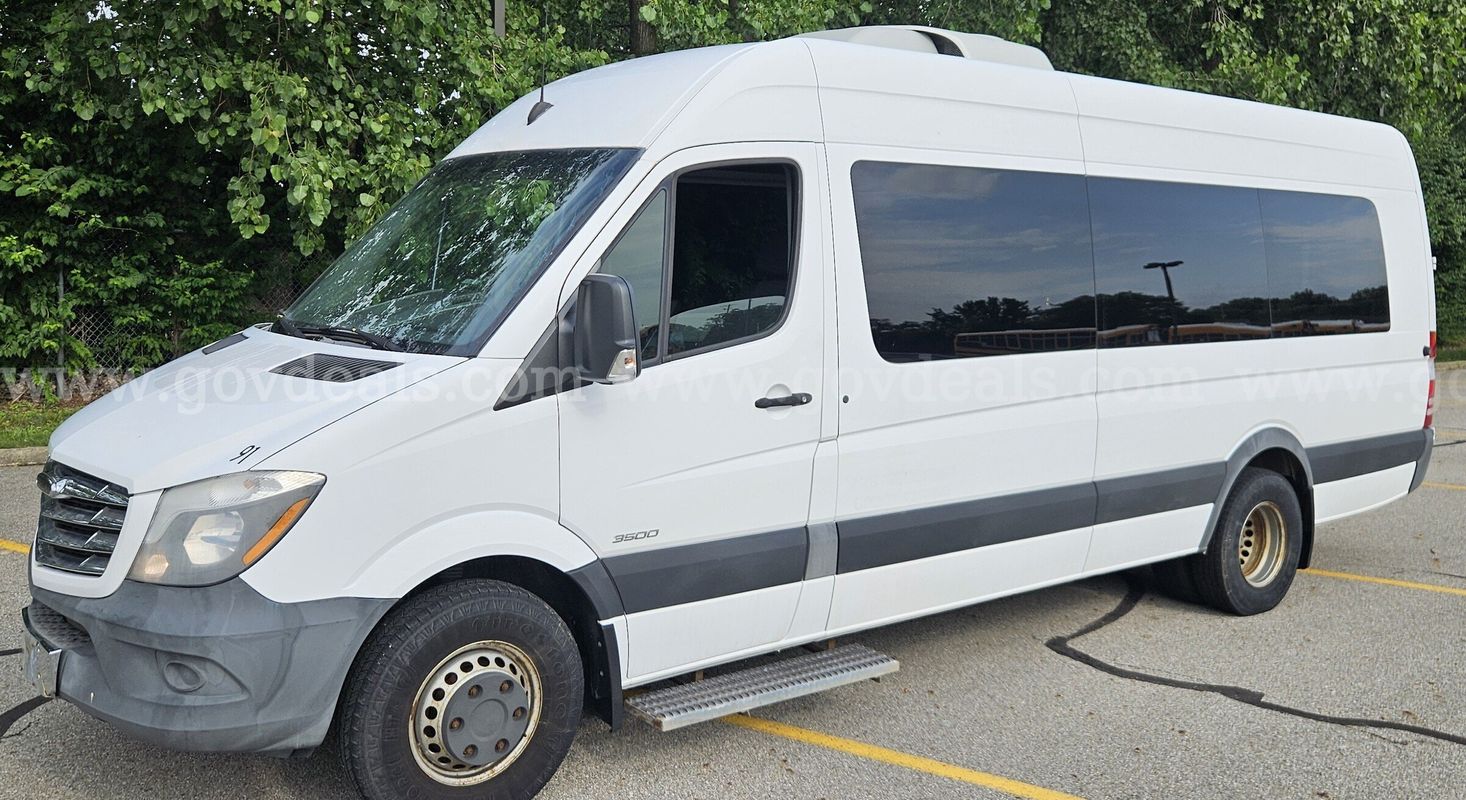 2014 Freightliner Sprinter handicap van