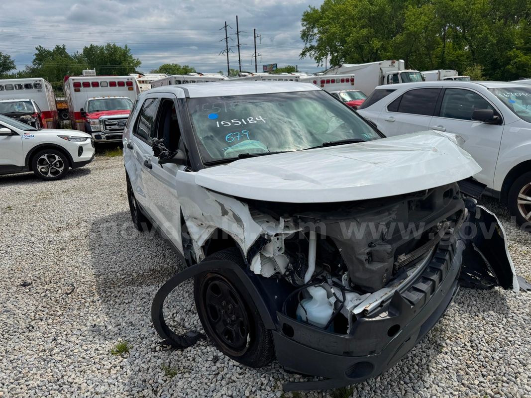 2015 Ford Interceptor Explorer LOT679 - 155184 - NR