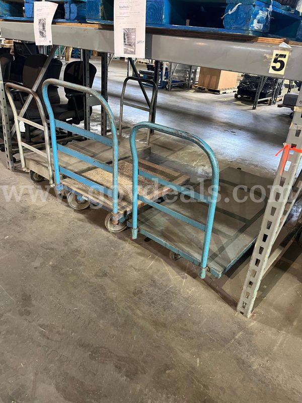 3 FLAT CARTS