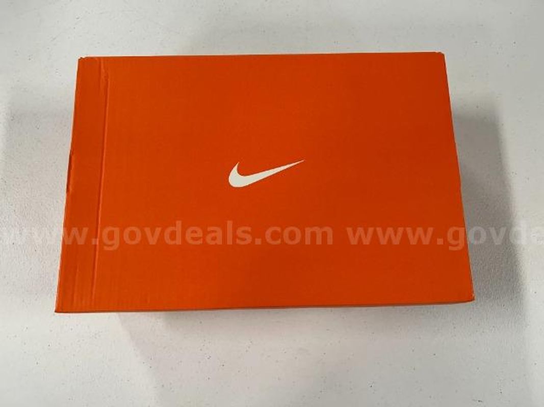 Lot of 1, Nike Air Zoom Pegasus 38 TB, White in color. Size: 10