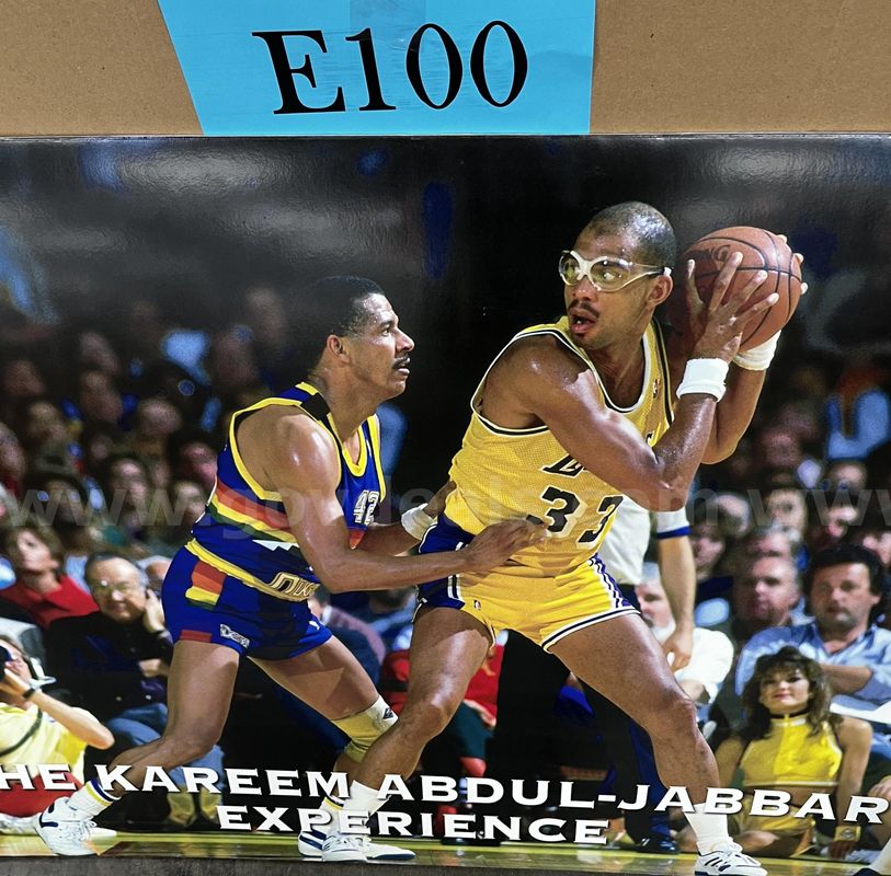 **** Retro Kareem Abdul-Jabbar Lakers Wall Poster Print **** (I)