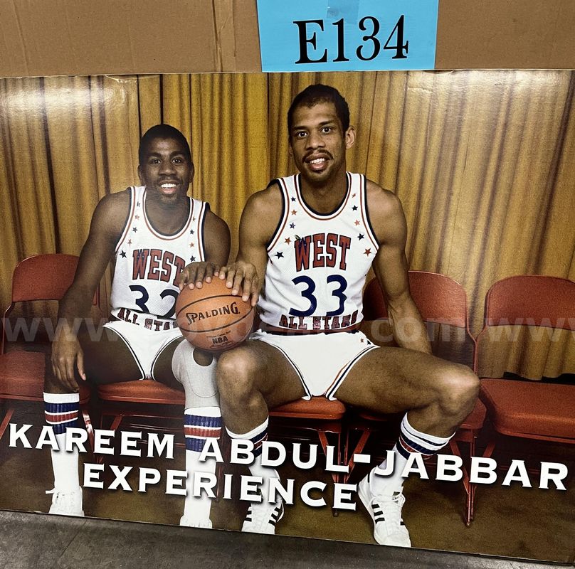 **** Retro Kareem Abdul-Jabbar Lakers Wall Poster Print **** (I)