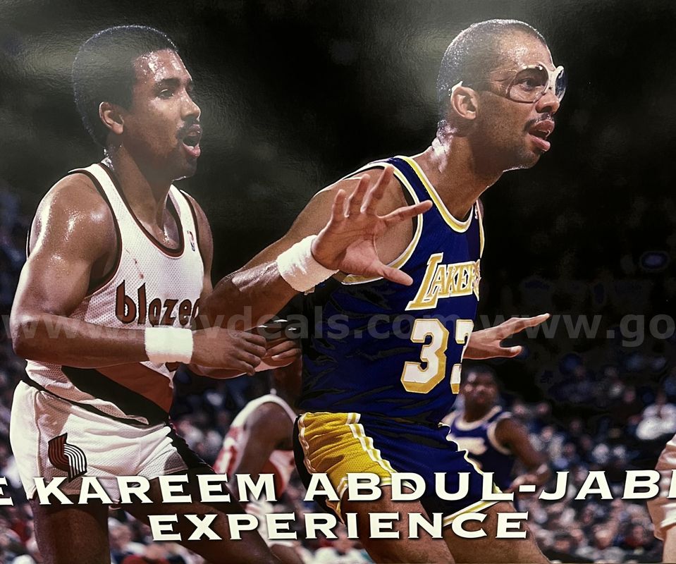 **** Retro Kareem Abdul-Jabbar Lakers Wall Poster Print **** (I)