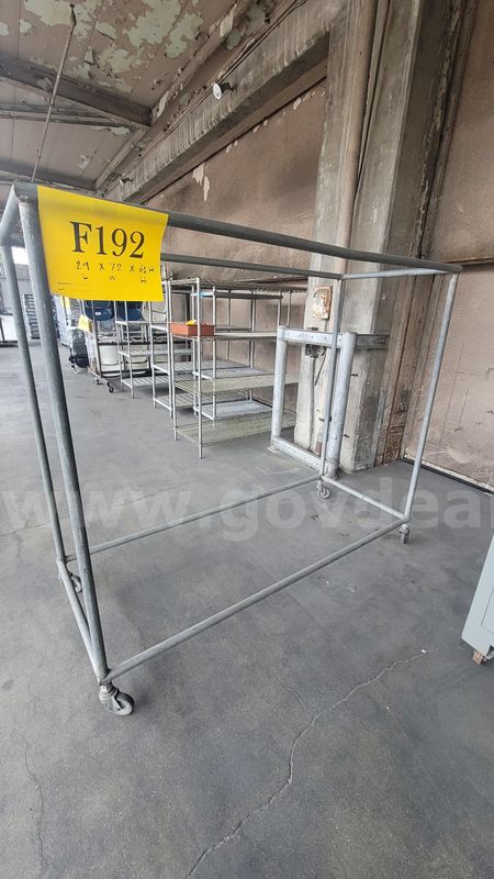 **** Galvanized Universal Rack **** (Nd)