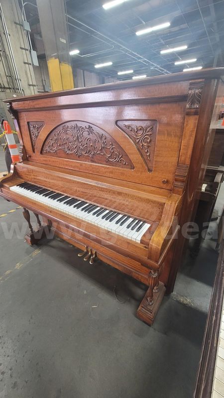 **** Schaeffer Chicago Victorian Oak Vintage Upright Piano **** (I)