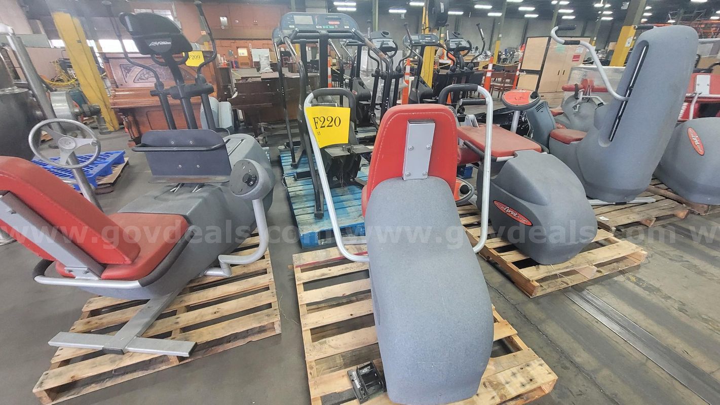 **** Assorted Gym Equipment By Lot **** (I)