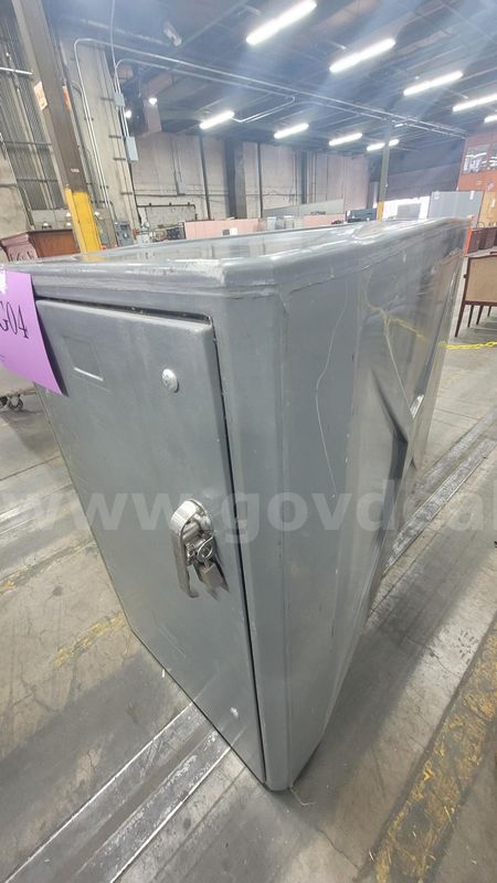 **** Bike Storage Locker Fiberglass **** (I)