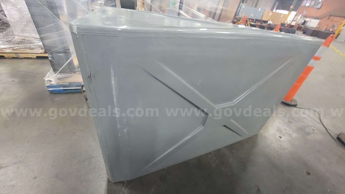 **** Bike Storage Locker Fiberglass **** (I)