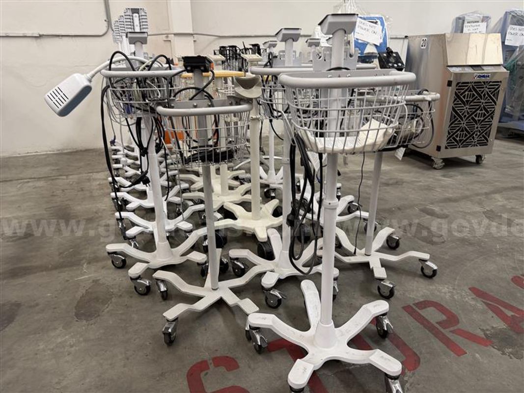 24 EACH OF VARIOUS TYPE OF STAND