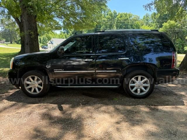2013 GMC Yukon Denali