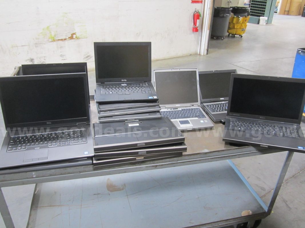 (17) Dell Laptops Lot Cr-540