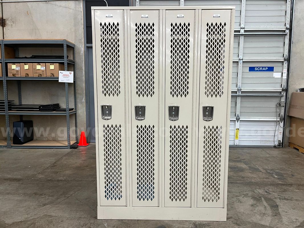 Penco 4-Wide Single Tier Ventilated Steel Athletic Locker