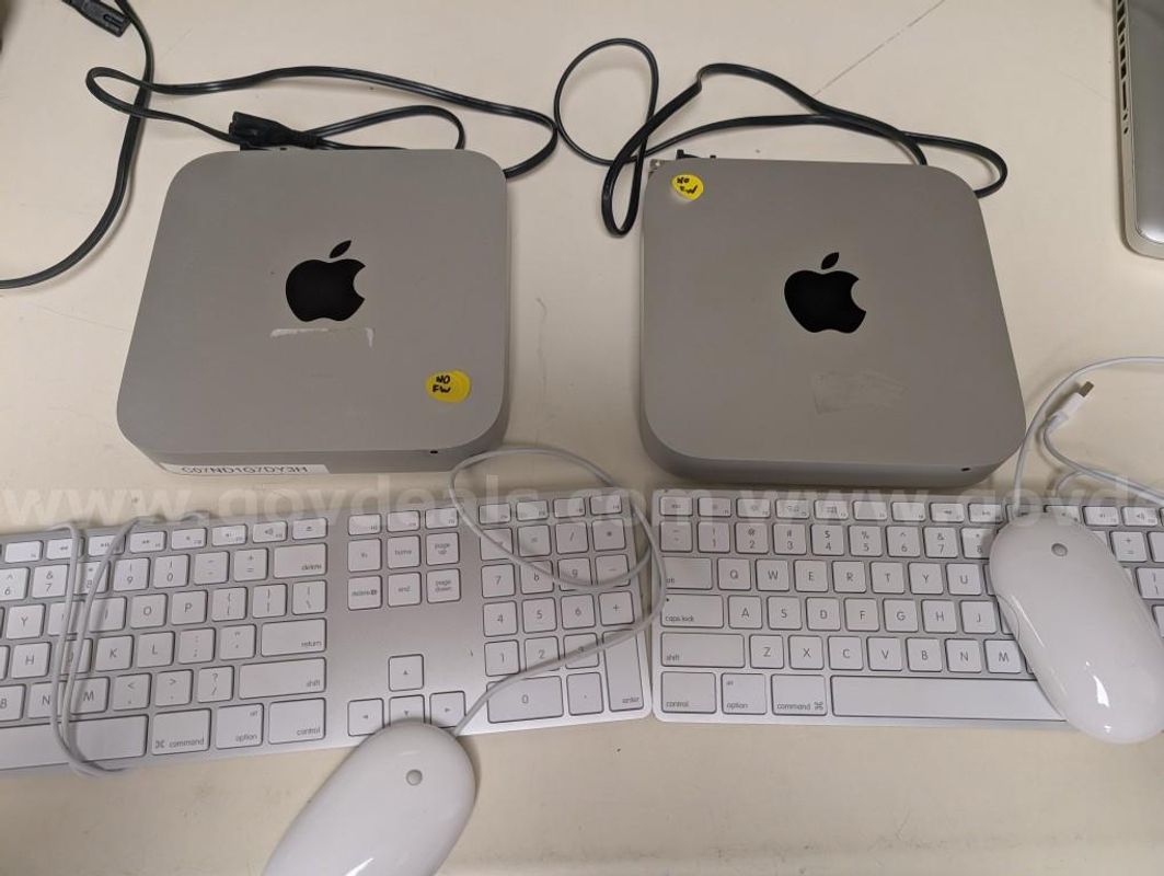 Lot of 2 Mac Minis - Silver