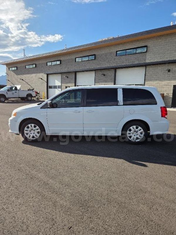 2016 Dodge Grand Caravan Se 7-Seater Fwd Mini Van -- Unleaded/E85