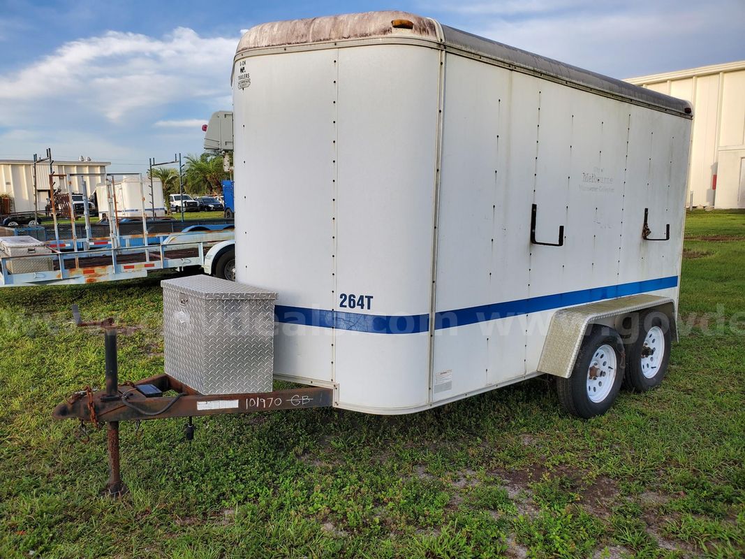 6x13 Dual Axle Enclosed Trailer