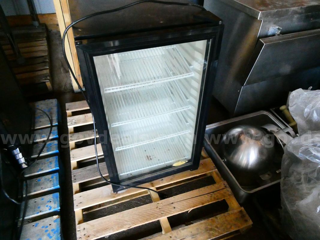 Seaga Refrigerator