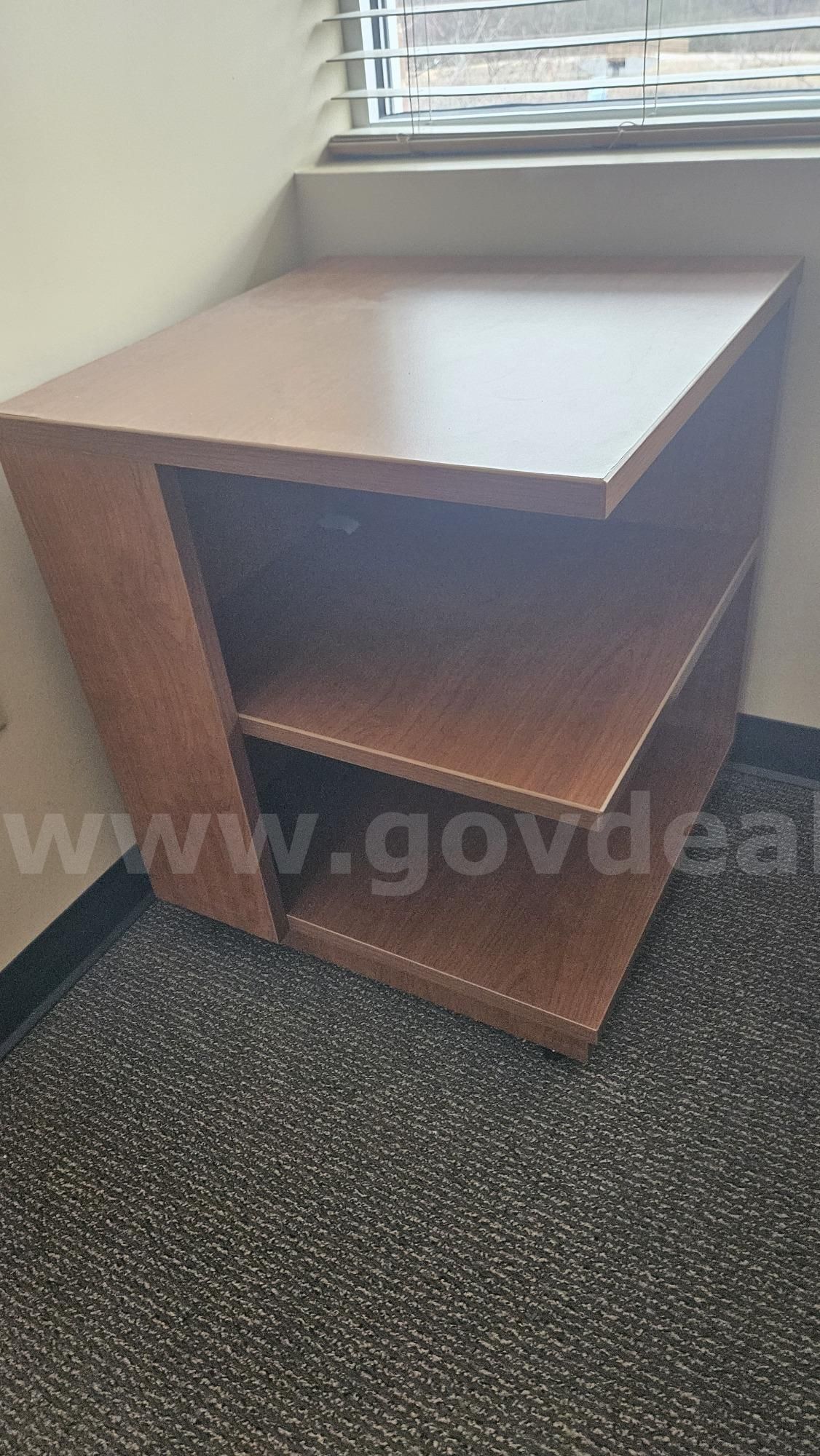 Office corner shelf