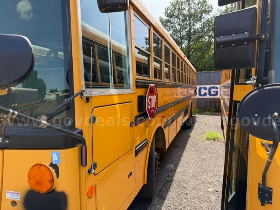 2013 Thomas School Bus