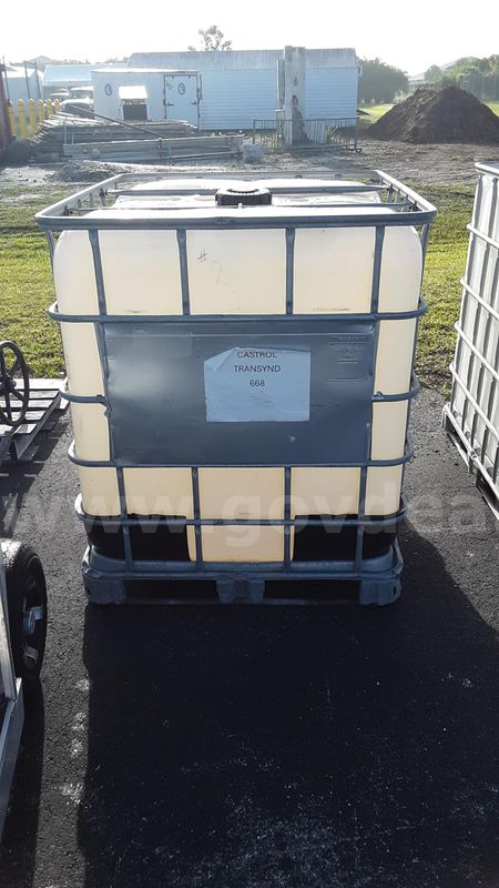 330 Gallon Tote With Metal Frame