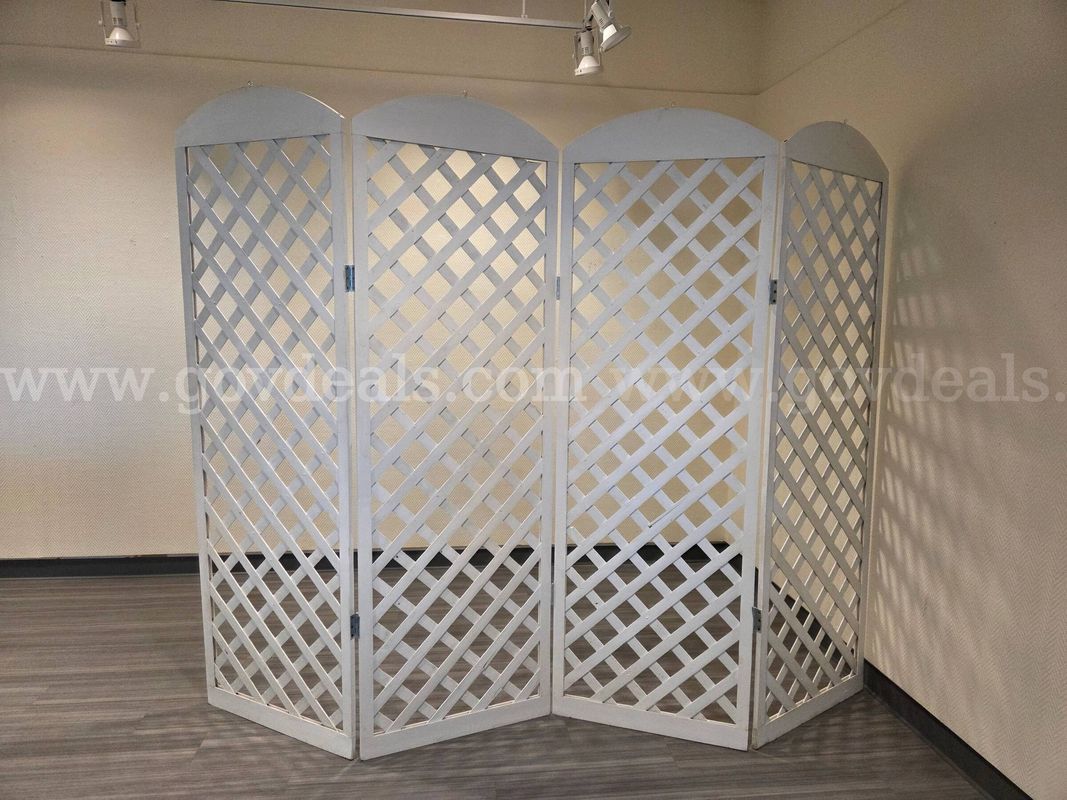 4-Panel Lattice Backdrop