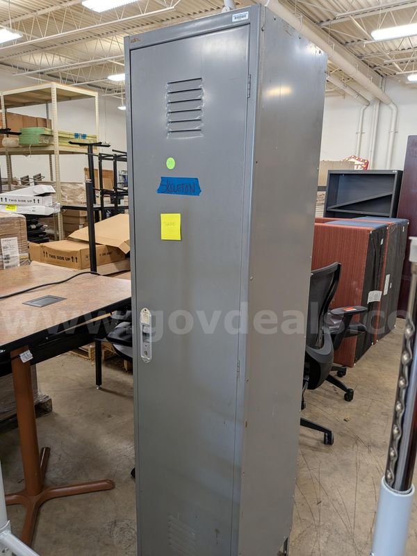 Single Large Locker