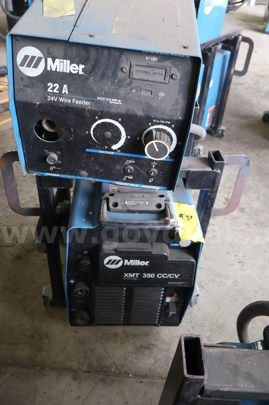 Miller XMT350 CC/CV w/22A Wire Feeder