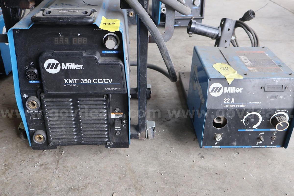 Miller XMT 350 CC/CV Welder w/22A Wire Feeder
