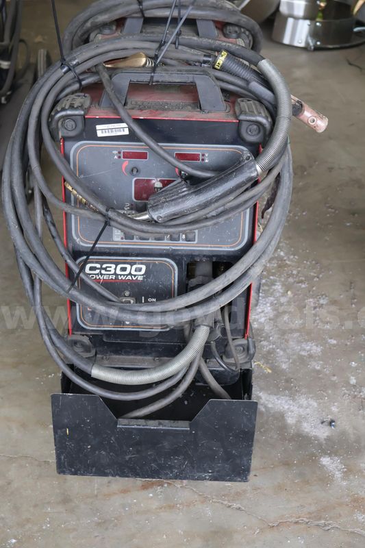 Lincoln C300 Power Wave Welder