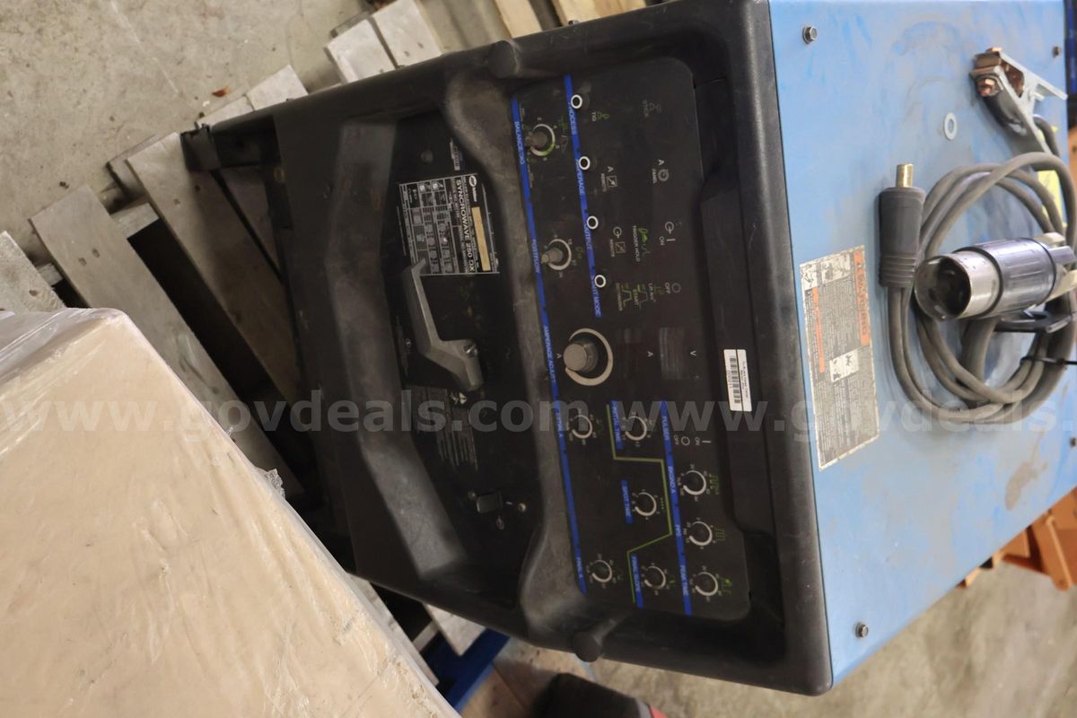 Miller Syncrowave 250DX
