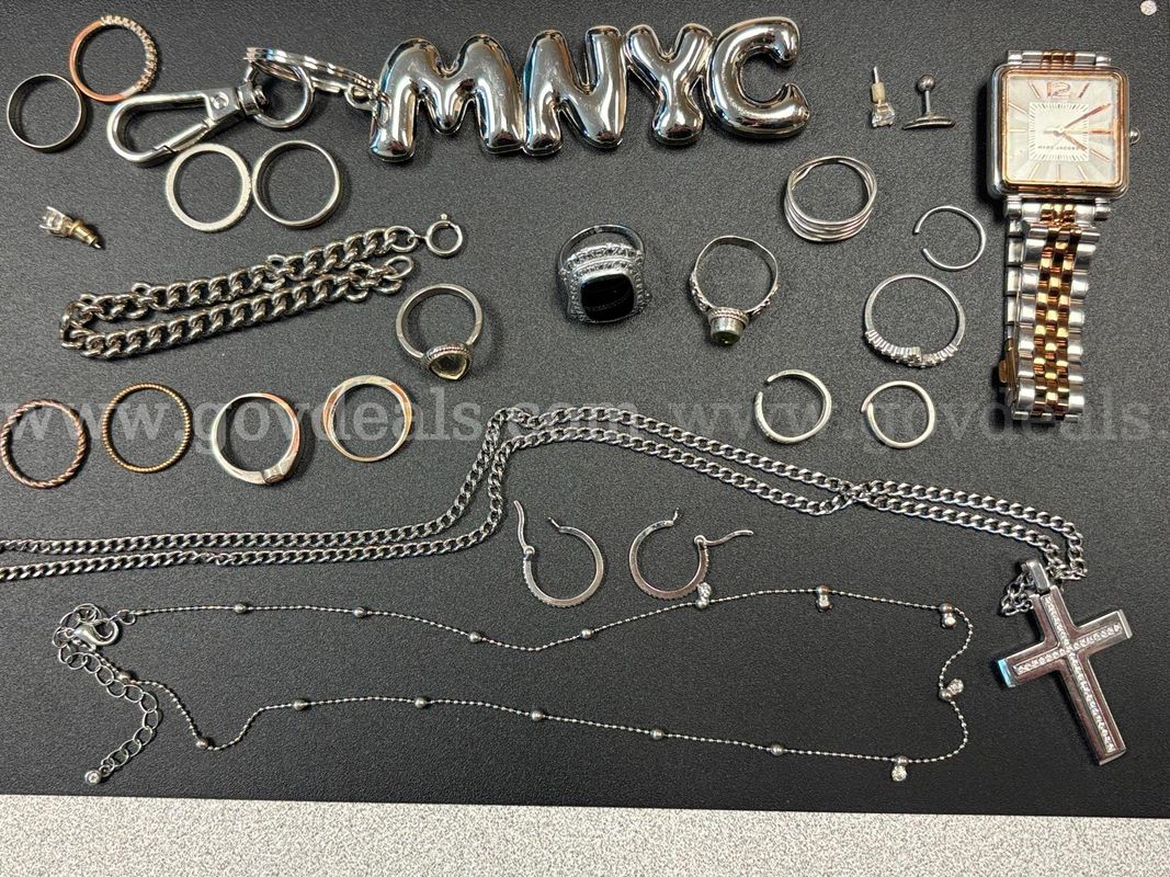 Jewelry Lot - Costume Jewelry