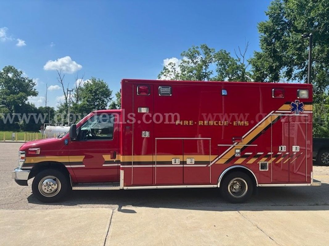 2016 Ford Econoline E-450