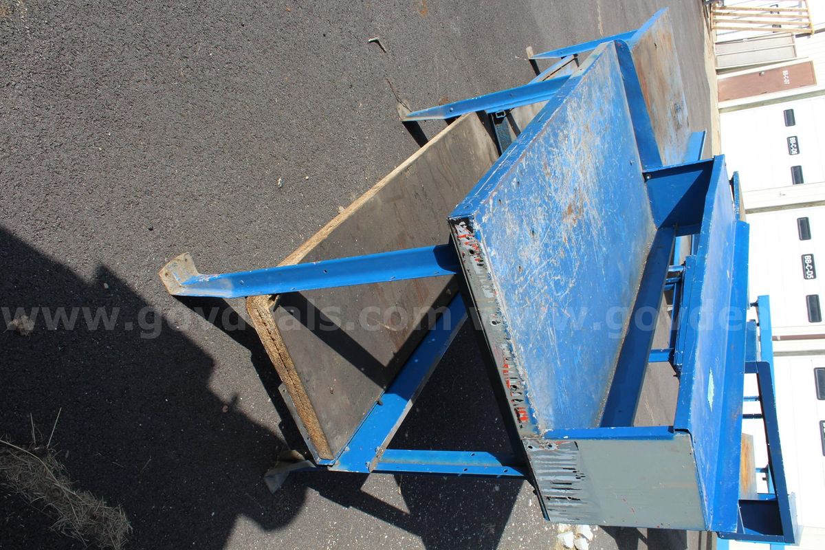 Steel workbench