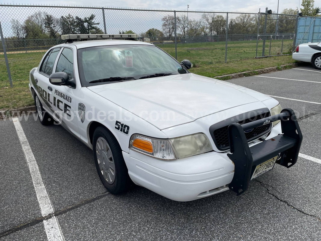 2010 Ford Crown Victoria