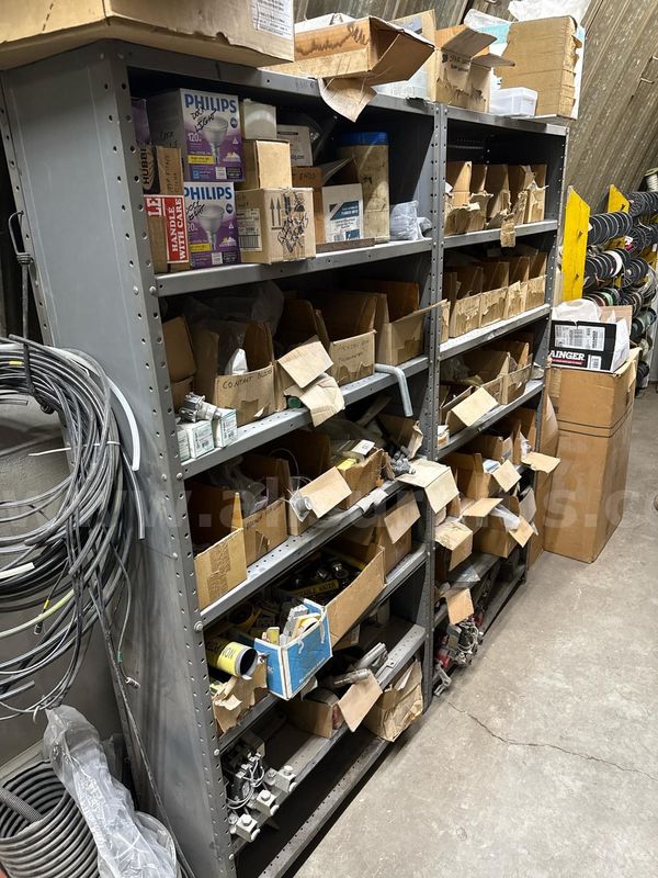 MRO w/ Storage Shelving