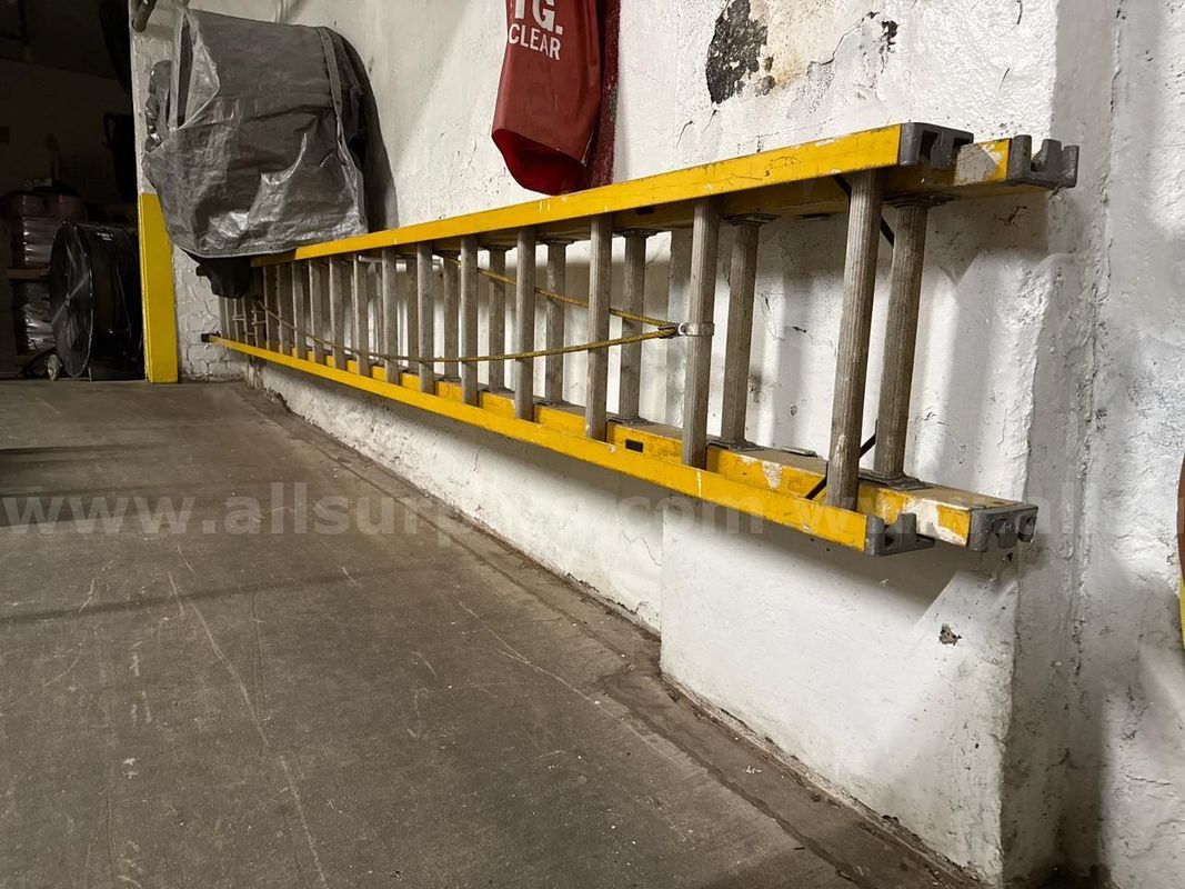36' Extension Ladder