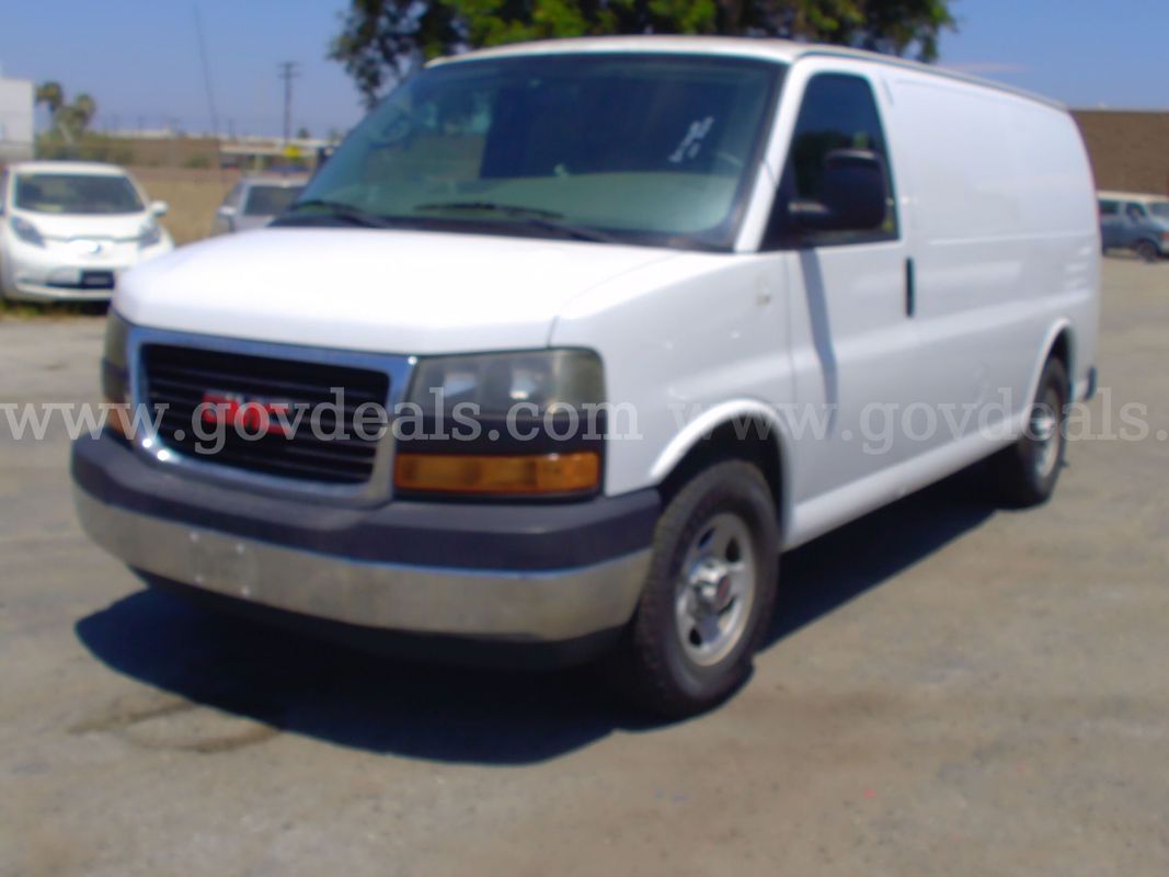 2008 GMC Savana