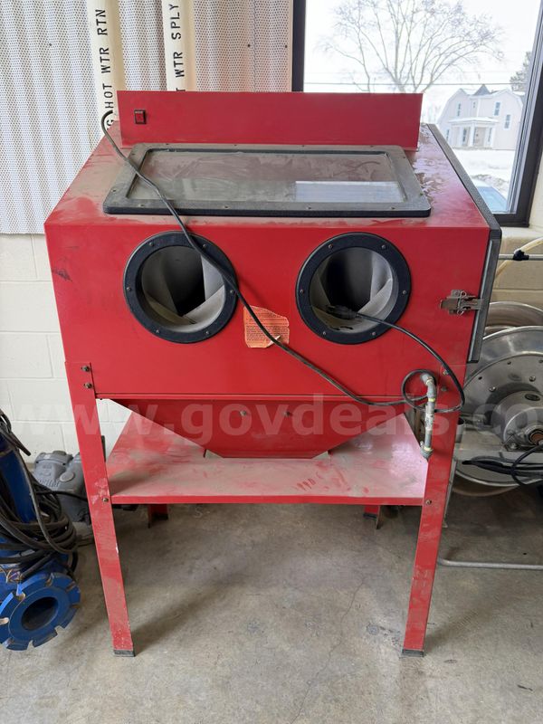 Sandblasting Cabinet