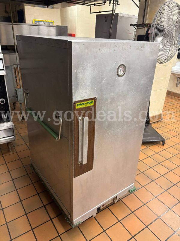 Cres-Cor Hot Hold Cabinet