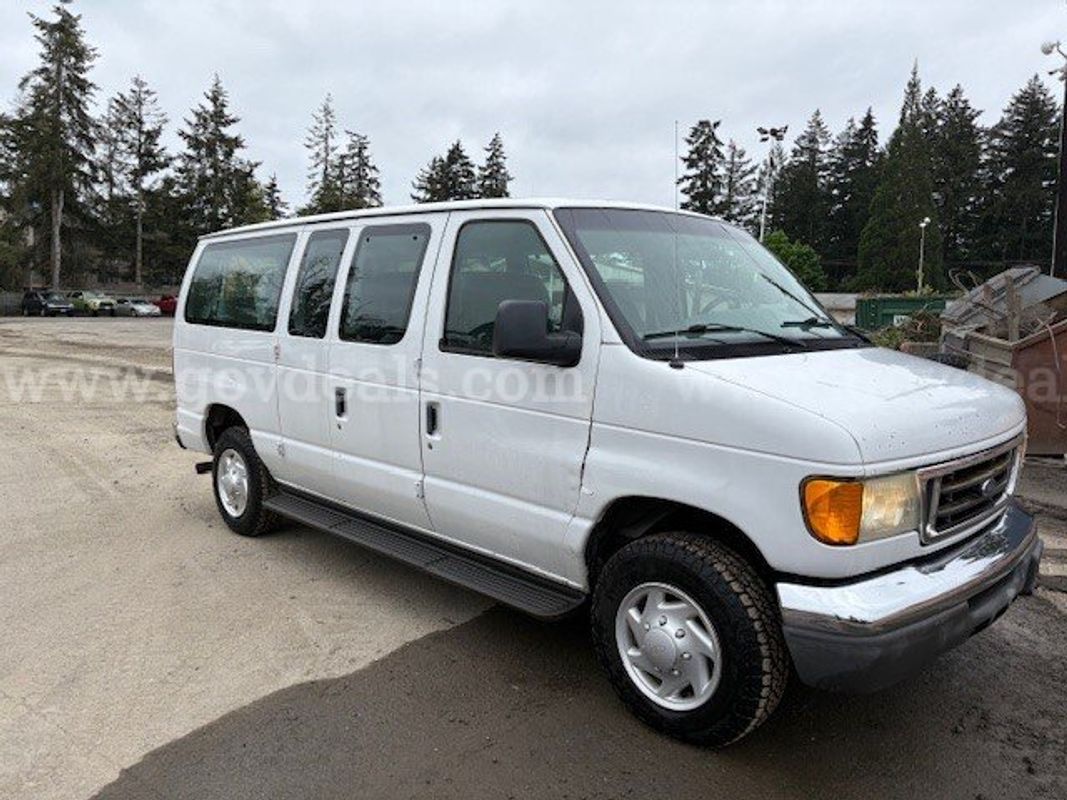 2004 Ford Econoline